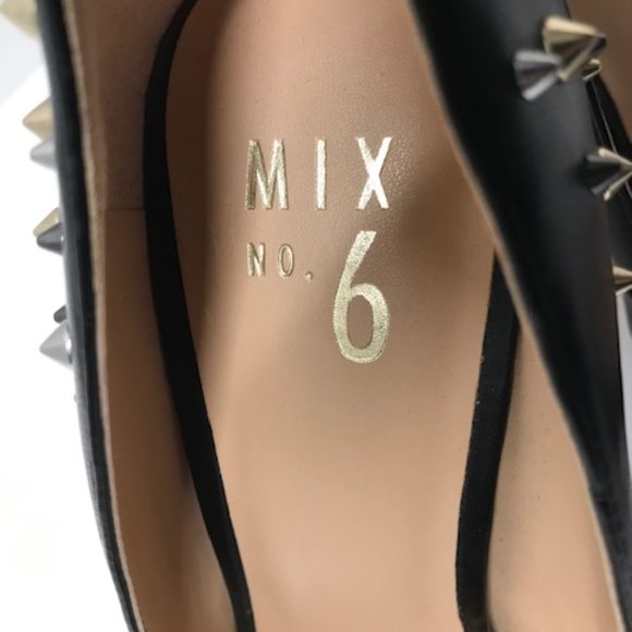 Mix No. 6 Black Dolinda Pump - Picture 4 of 16